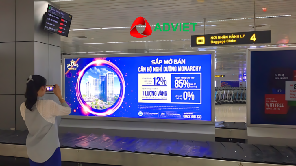 Quảng cáo màn hình LED sân bay Cát Bi tại khu vực băng chuyền
