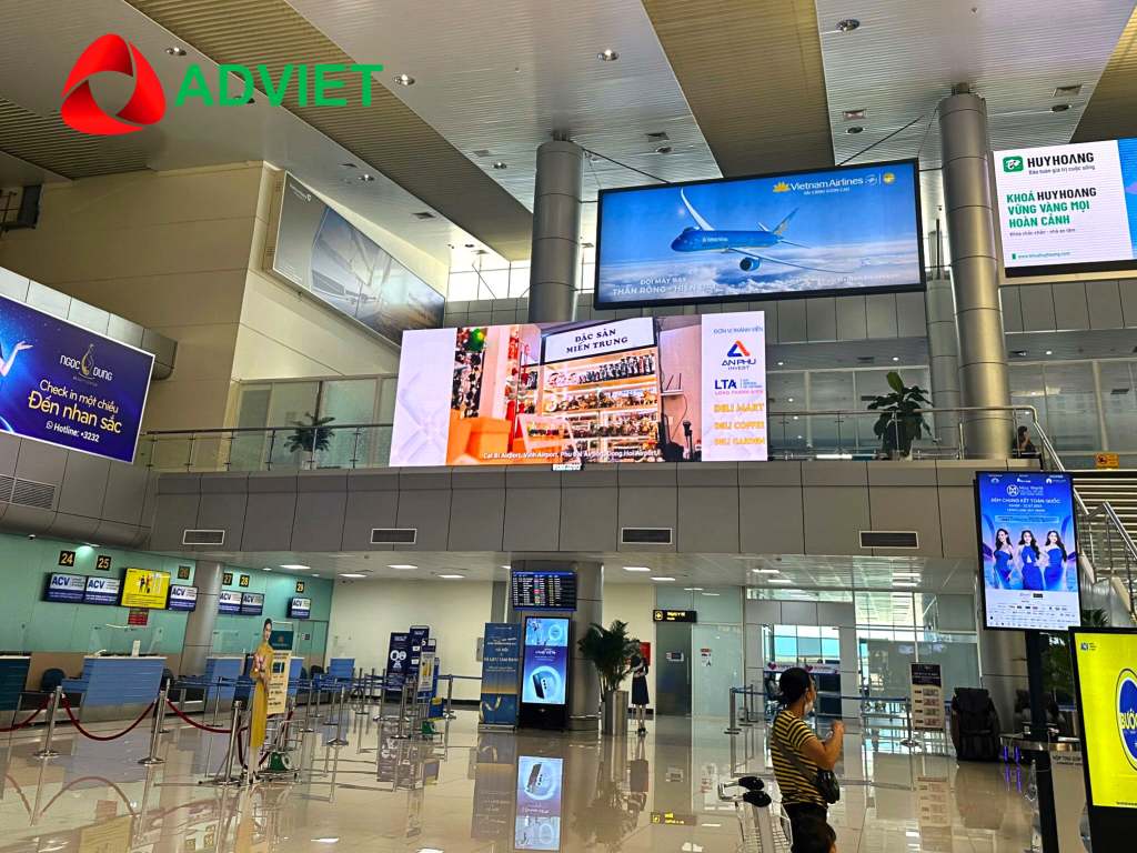 Quảng cáo màn hình LED sân bay