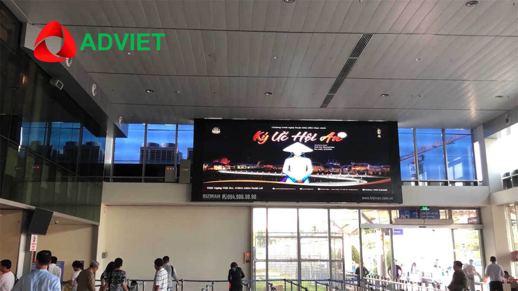 Quảng cáo màn hình LED khu vực an ninh soi chiếu sân bay Cam Ranh