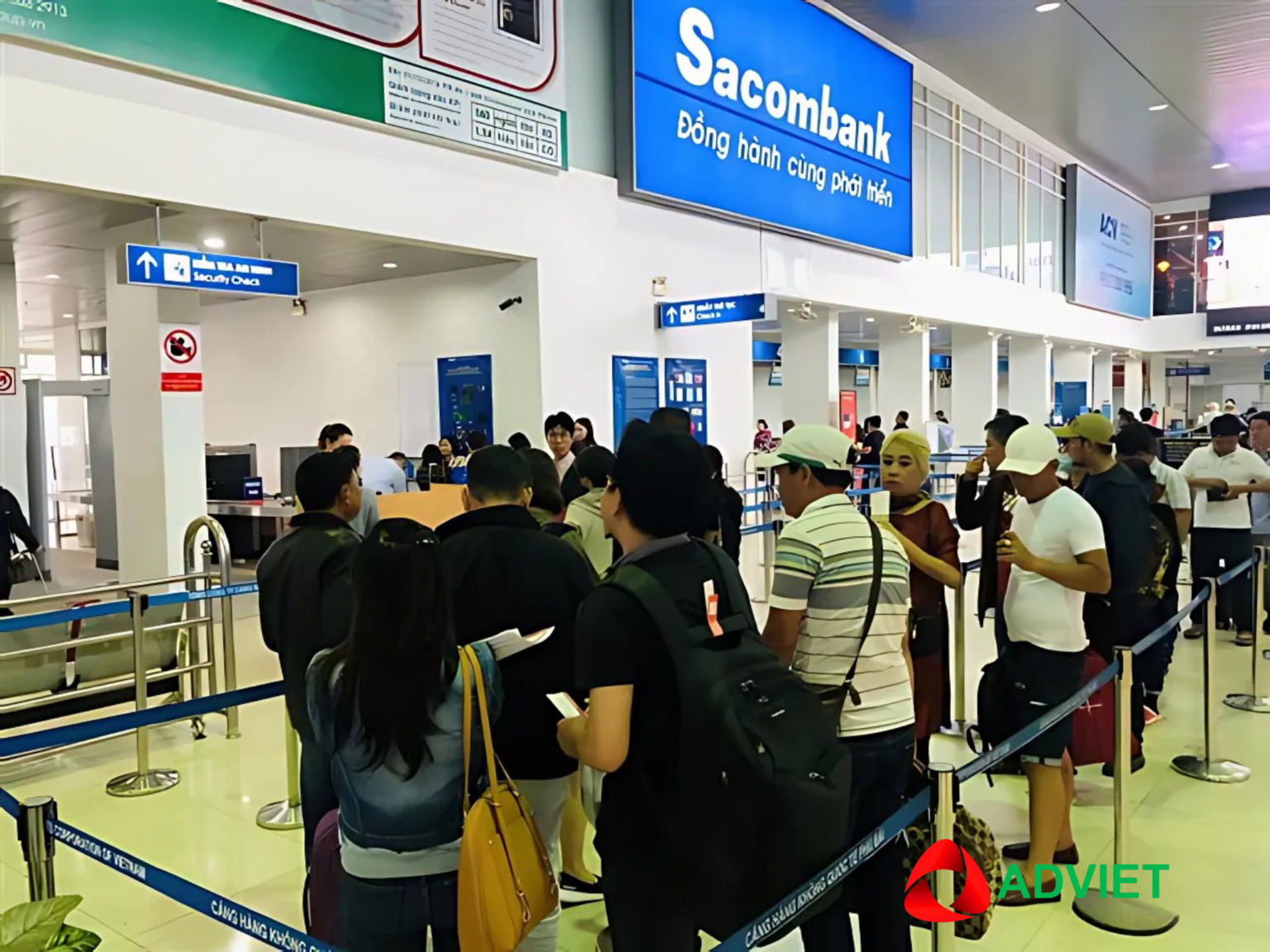 Biển quảng cáo màn hình LED tại khu vực Check-in