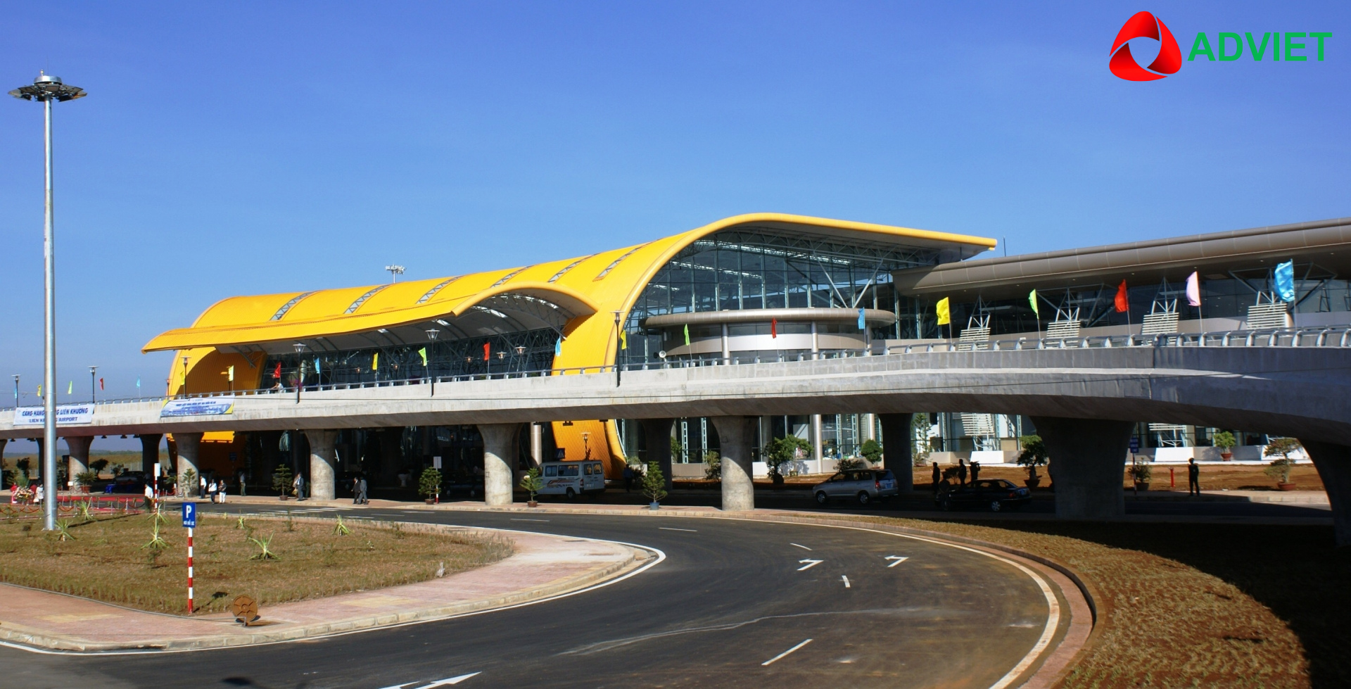 Sân bay Liên Khương