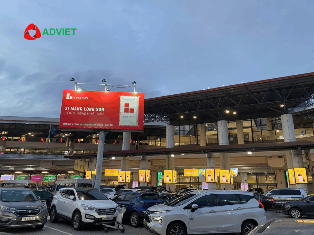 Quảng cáo sân bay mùa Tết giúp doanh nghiệp dẫn đầu và tăng nhận diện thương hiệu.