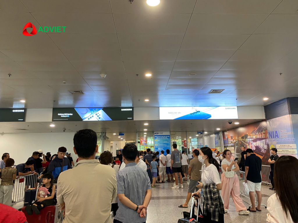 Quảng cáo màn hình LED tại sân bay