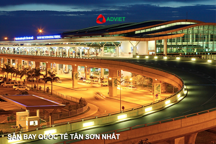 Quy định mới tại Sân bay Tân Sơn Nhất: Bắt buộc khai báo thông tin trực tuyến trước khi nhập cảnh