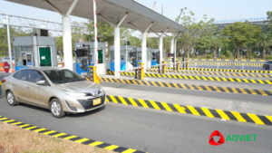 Những lưu ý khi qua các làn thu phí không dừng tại Cảng HKQT Nội Bài