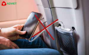 Ngành hàng không toàn cầu thắt chặt quy định pin Lithium vì lo ngại cháy nổ gia tăng